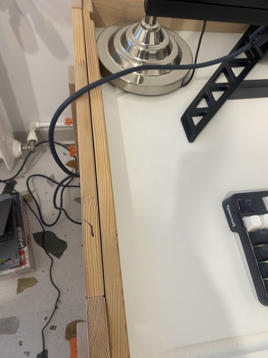 Birou FLISAT si scaun VIMUND de la IKEA