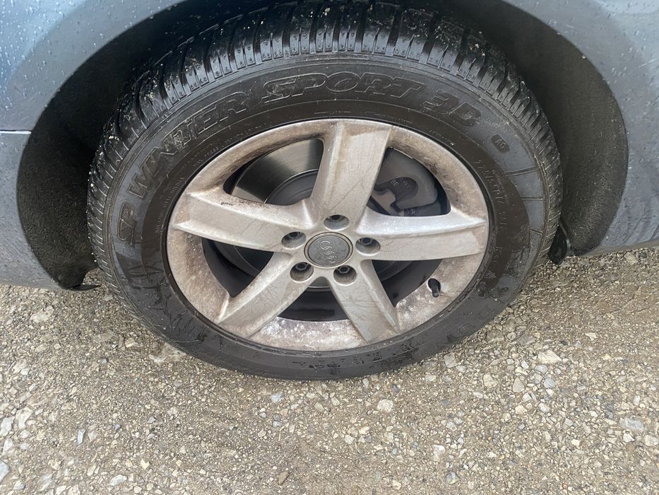 Audi a4 b8 2.0tdi, Ауди 143к.с на Части