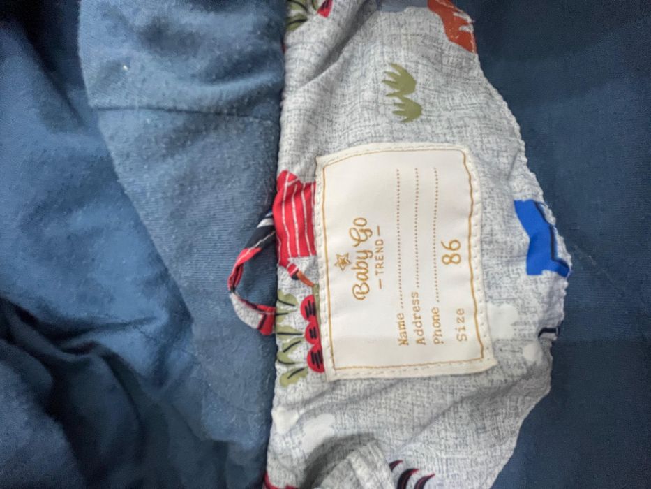 Продам кртку безрукавка 86 см.