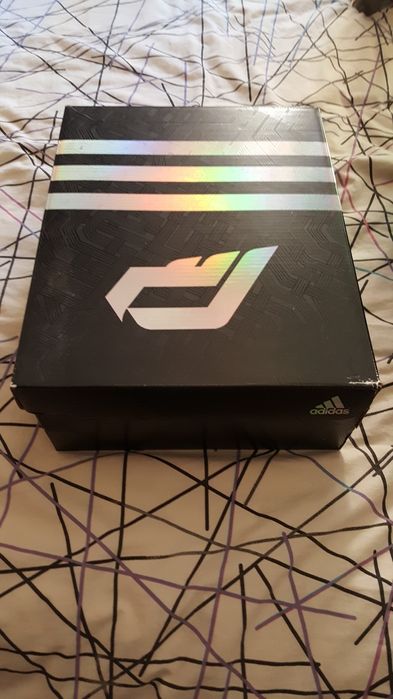 Адидас маратонки