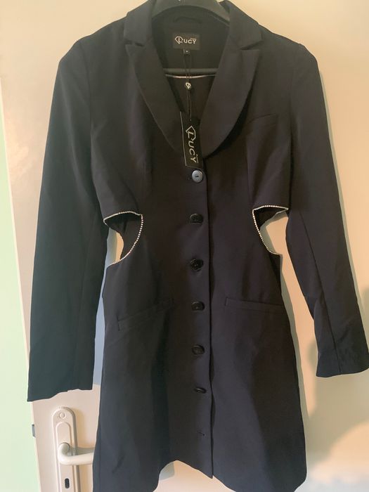 Рокля Lucy, чисто нова размер М