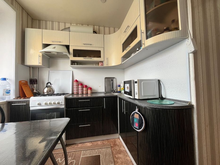 Продам кухонный гарнитур