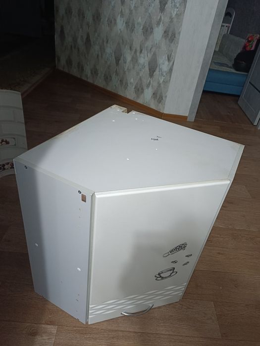 Шкаф от кухонного гарнитура