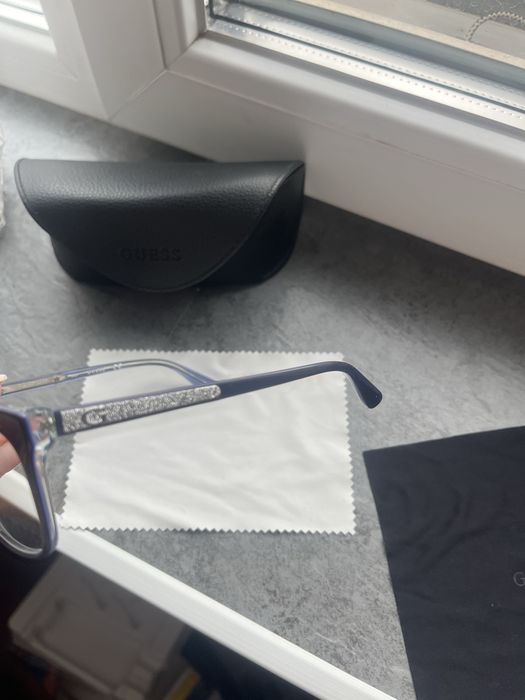 Нови диоптрични очила guess