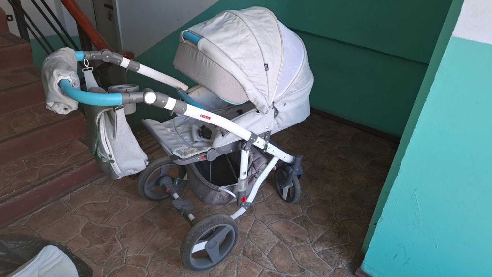 Бебешка количка ADAMEX Vicco Grey 2 в 1