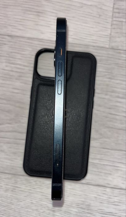 Iphone 13 128гб.