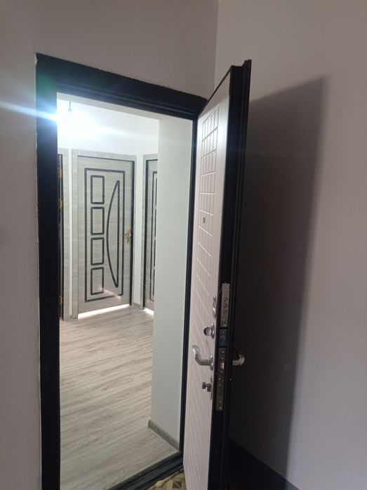 Uy sotiladi 3 xona qibray