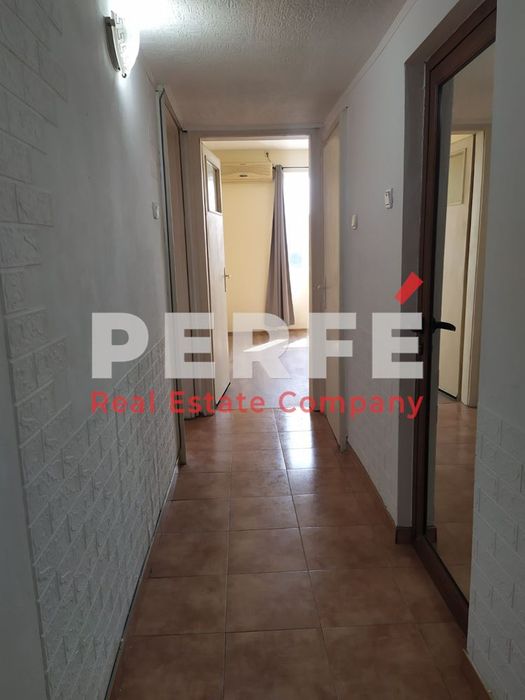 Продава се Двустаен апартамент в Бургас, Център - 70 кв.м за 2115 €/кв.м - Снимка #6