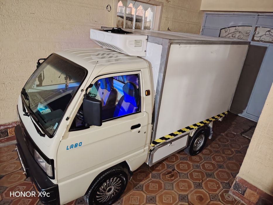 Лабо рефрижератор обмен сотилади