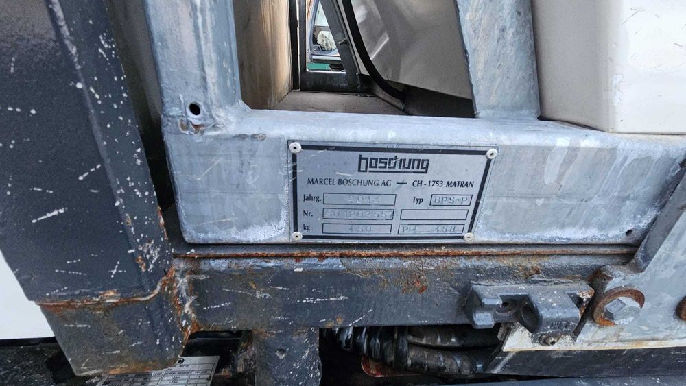 Boschung PONY P4T 4X4