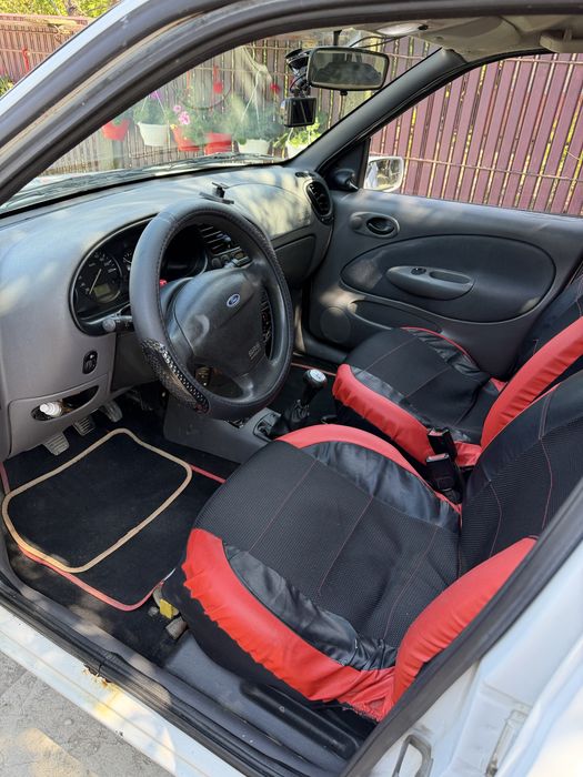 VÂND Ford Fiesta