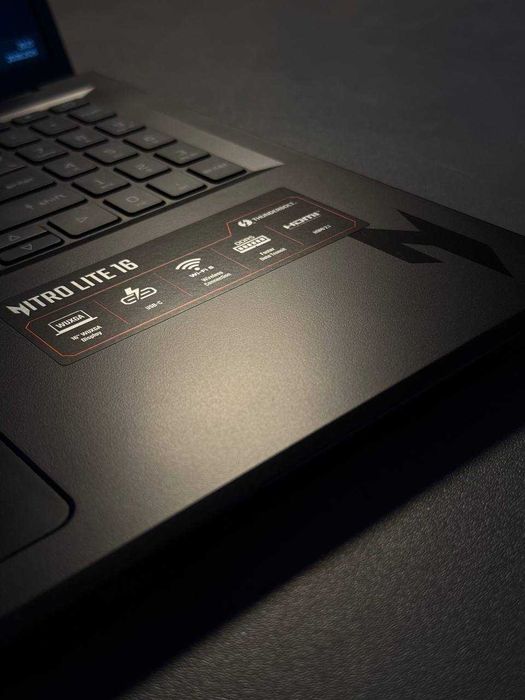 Acer Nitro 16 Lite  — GAMING NOUTBUK