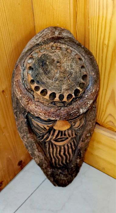 Дървени фигури две глави от дърво масив ръчно изработени резбовани