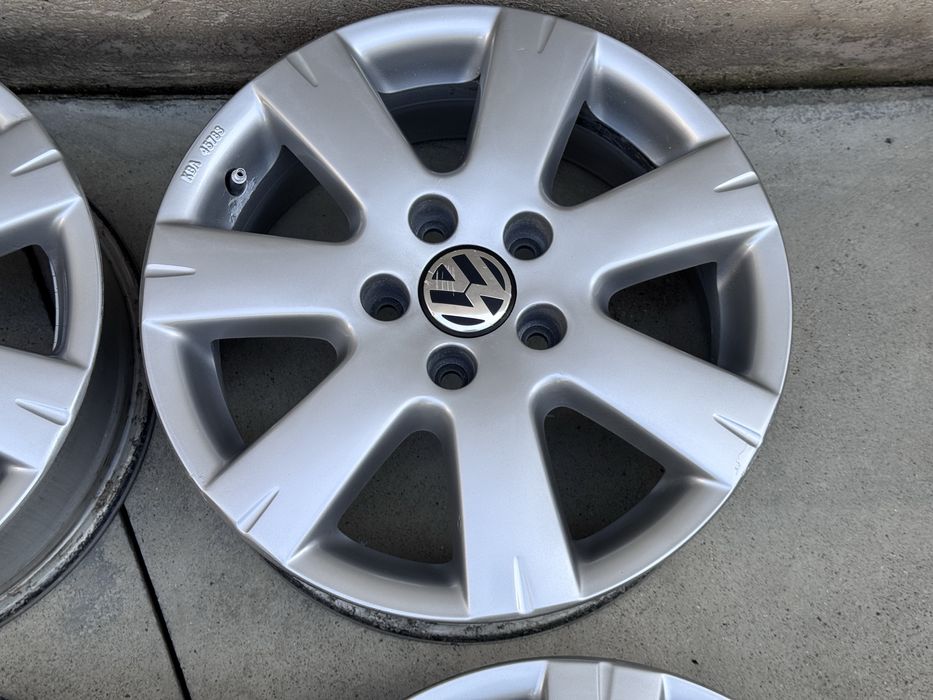 4бр ал VW Golf Touran Kady 16цола оригинални
