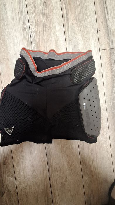 Шорты для сноуборда