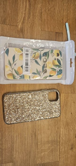 Продавам IPhone 11  64 Gb