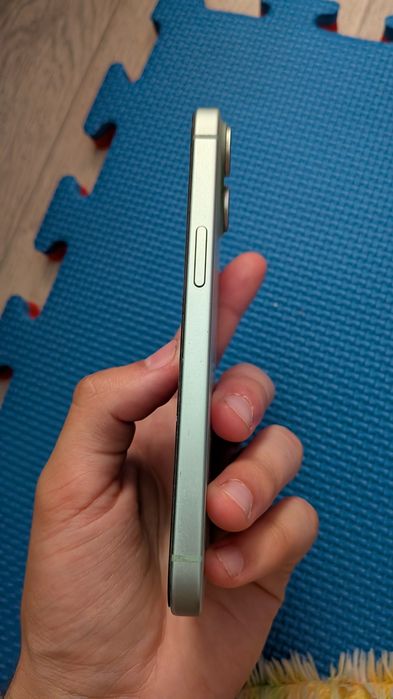 Apple iPhone 15 128