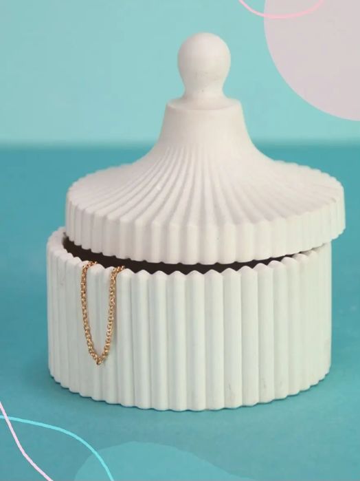 Продам шкатулку из гипса