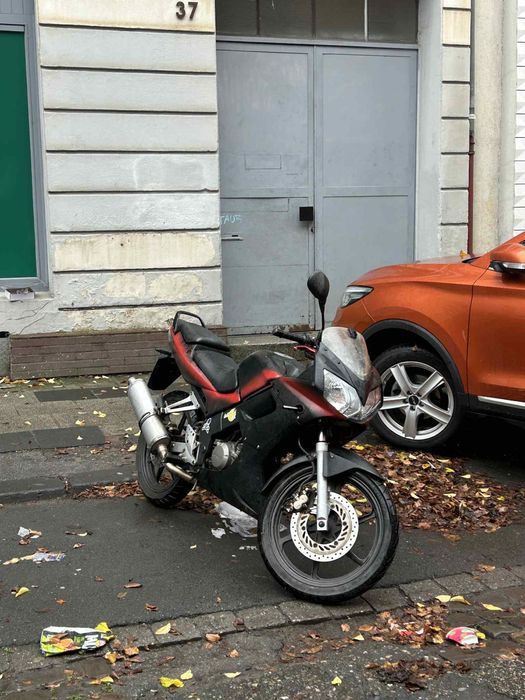 Honda CBR 125 de vanzare sau schimb cu cross acte in regula