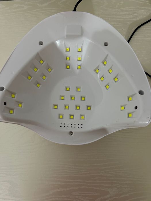 Лампа для маникюра