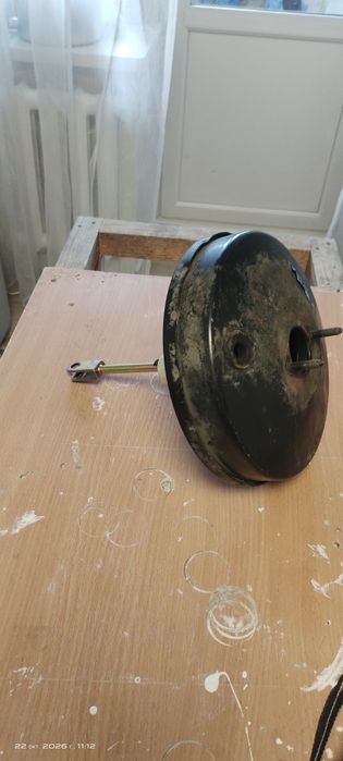 Продам ваккумный усилитель тормоза