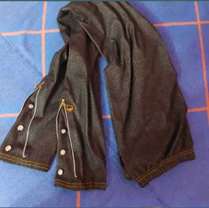 Colant casual cu pietricele