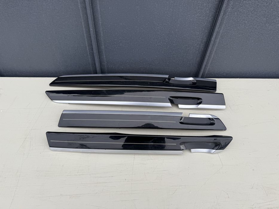 Trimuri bmw seria 7 f02 indvidual Piano black cu insertie