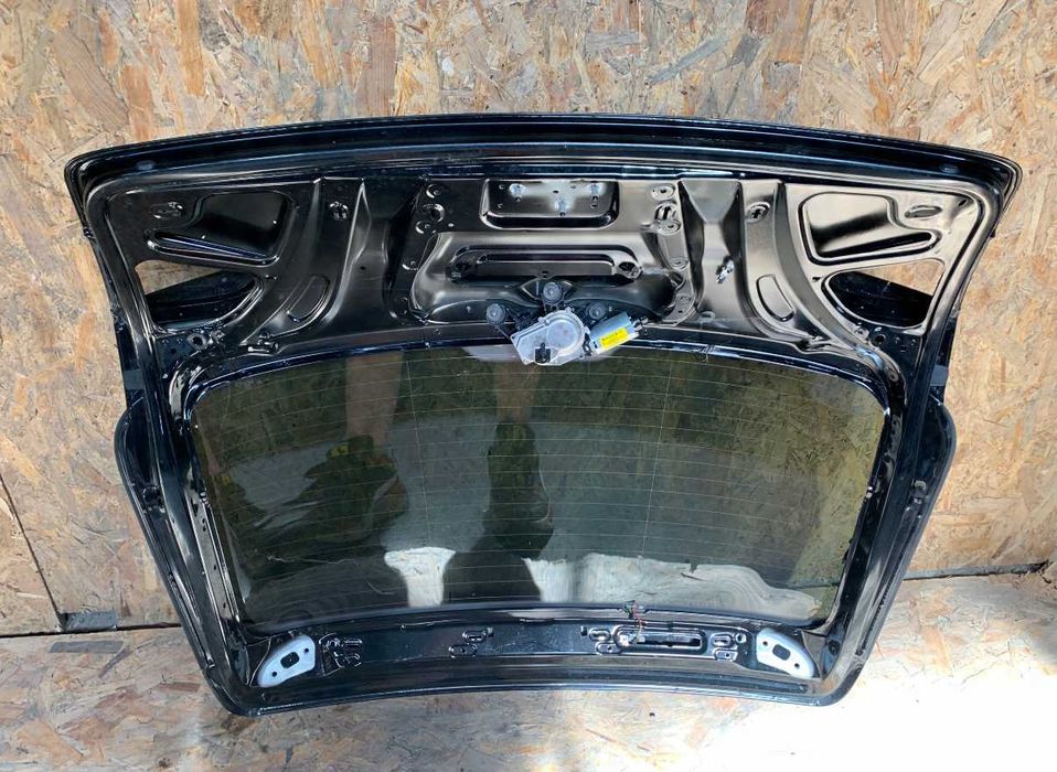 Заден капак Пета врата Audi A4 8K9