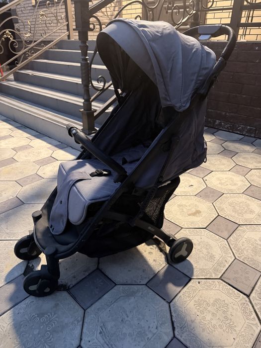 Коляска прогулочная детская Mstar