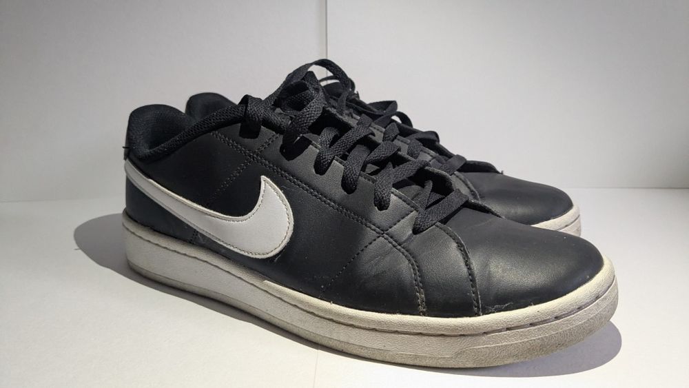 Nike court royale 2