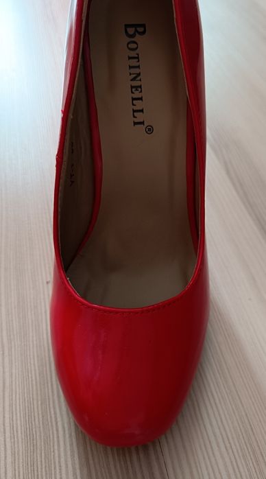 Pantofi mărime 35 noi