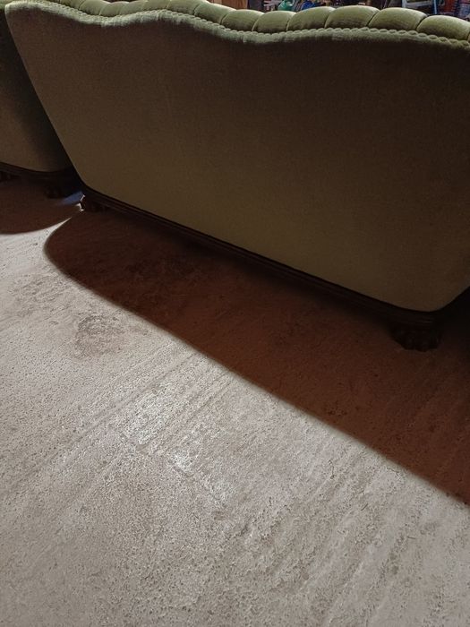 Mobilier vechi Sofa cu fotografii