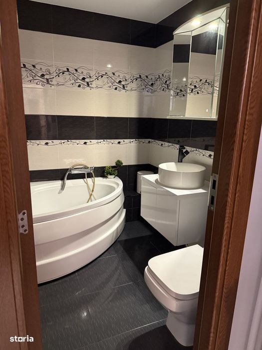 Apartament 3 camde închiriat proprietar metrou Apărătorii Patriei — fotografia 3