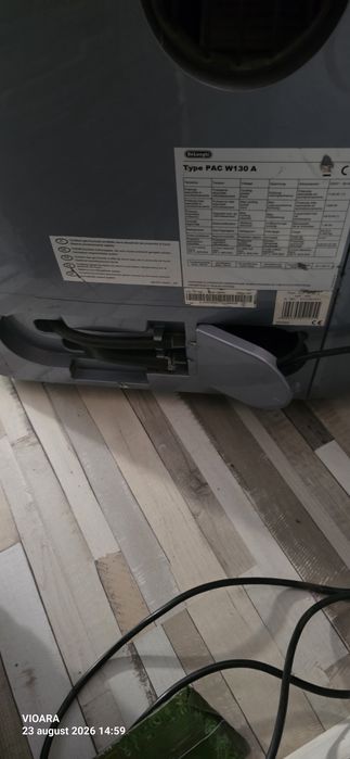 Vand AC portabil