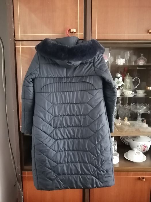 Продам стеганый пуховик