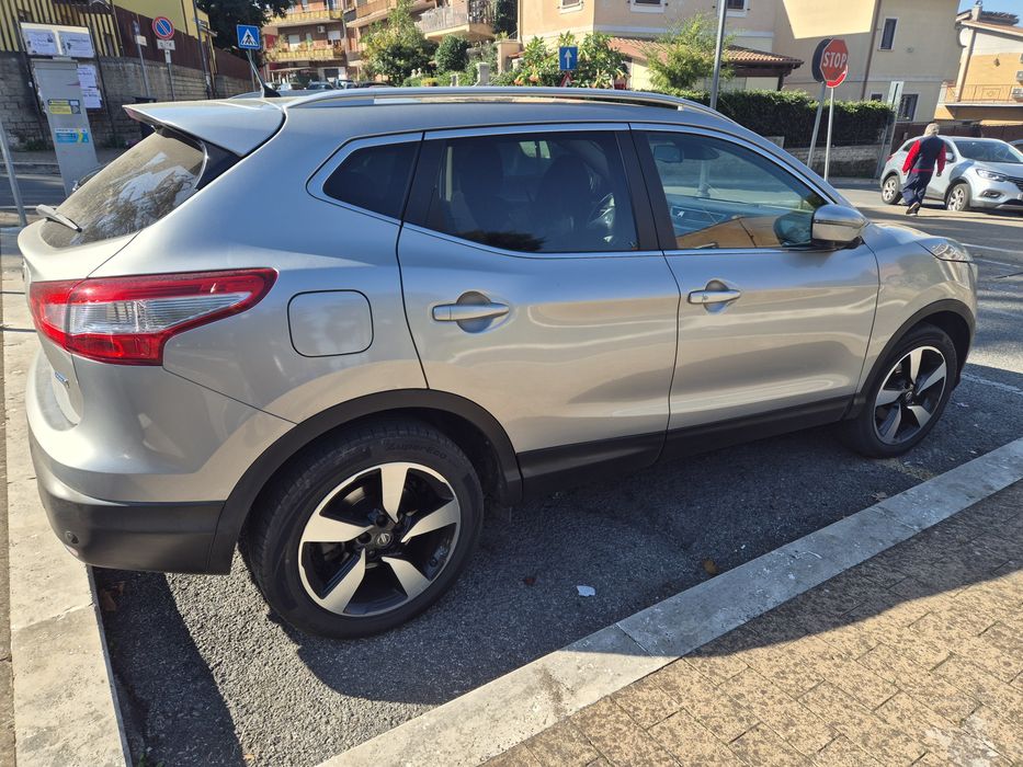 Nissan Qashqai 1.5 diesel tekna
