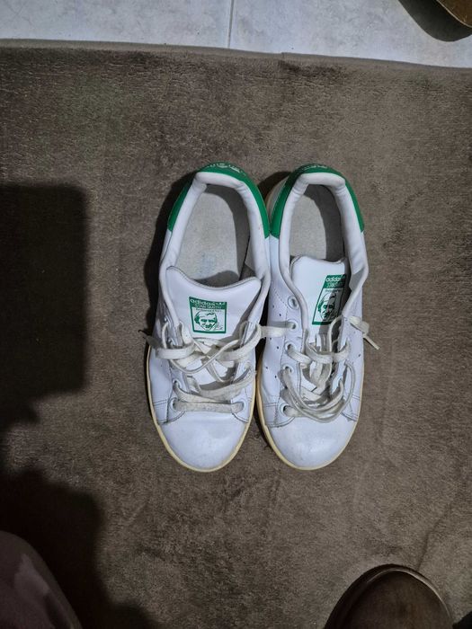 Продавам декатлонки, стансмитки и нортфейски!