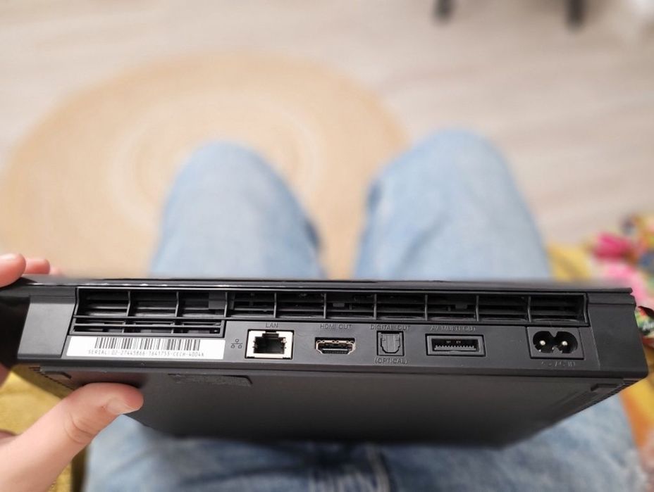 PlayStation 3 Slim (Preț fix!)
