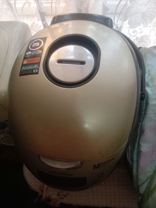 Мультиварка с голосовыми функциями