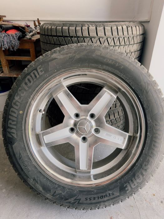 Зимнии шины с дисками 285/50R20