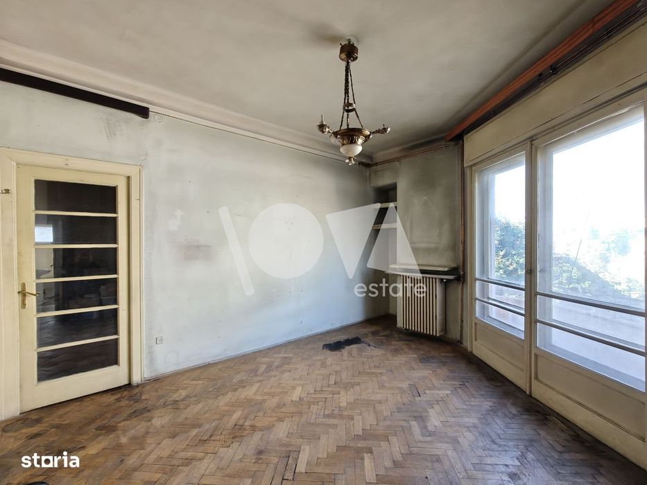 De vânzare apartament 3camere - str. Plantelor - central