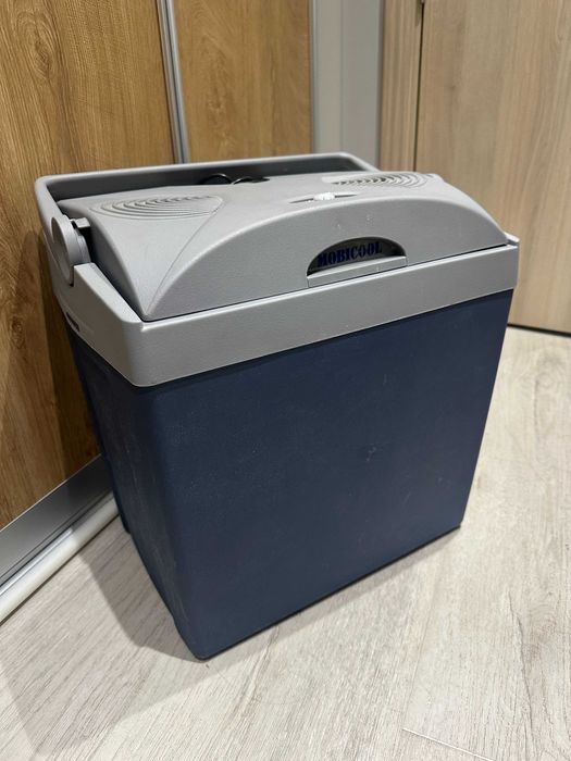Хладилнa чанта Mobicool - , 25л, 12V-220V студено