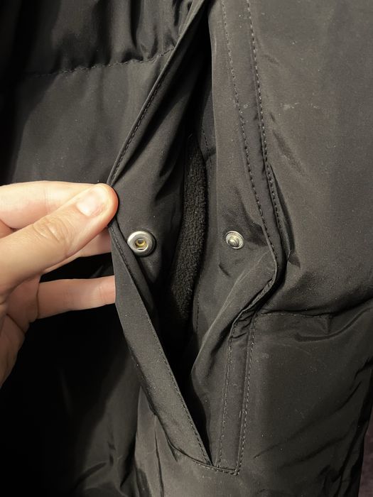Продам зимний пуховик Zara