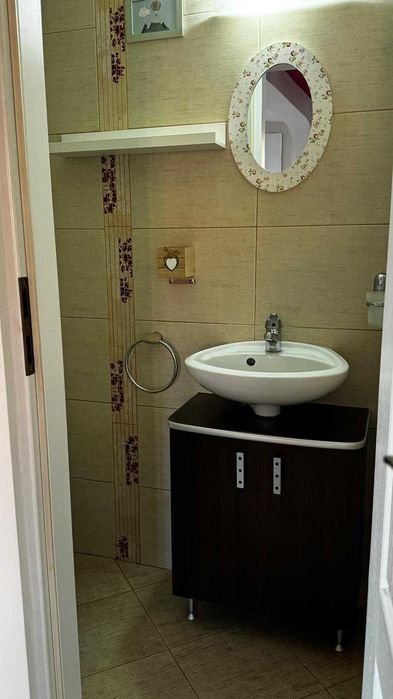 Apartament 3 camere de inchiriat in Zona Nufarul / Lotus