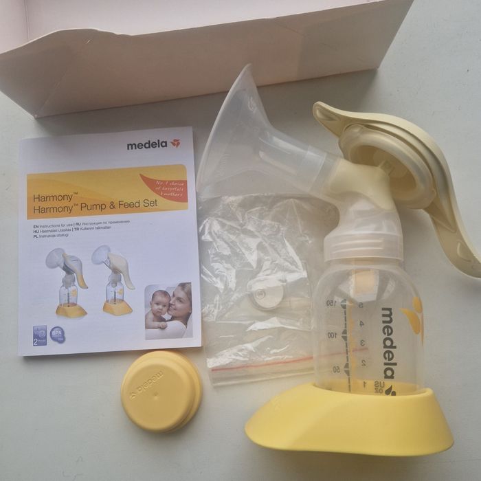 Молокоотсос Medela ручной