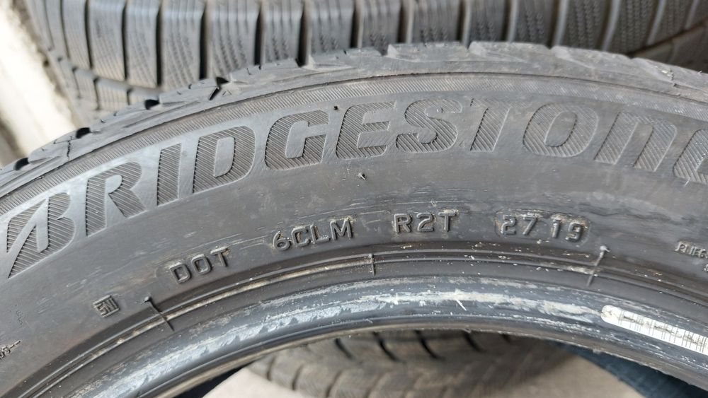 Летни гуми 215/55/17 Bridgestone Turanza T001 4 броя