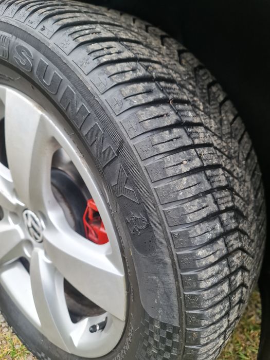 Genti cu anvelope .235 55 17