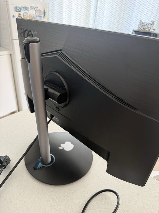 Геймърски монитор Acer nitro 24” 165hz 0.5ms