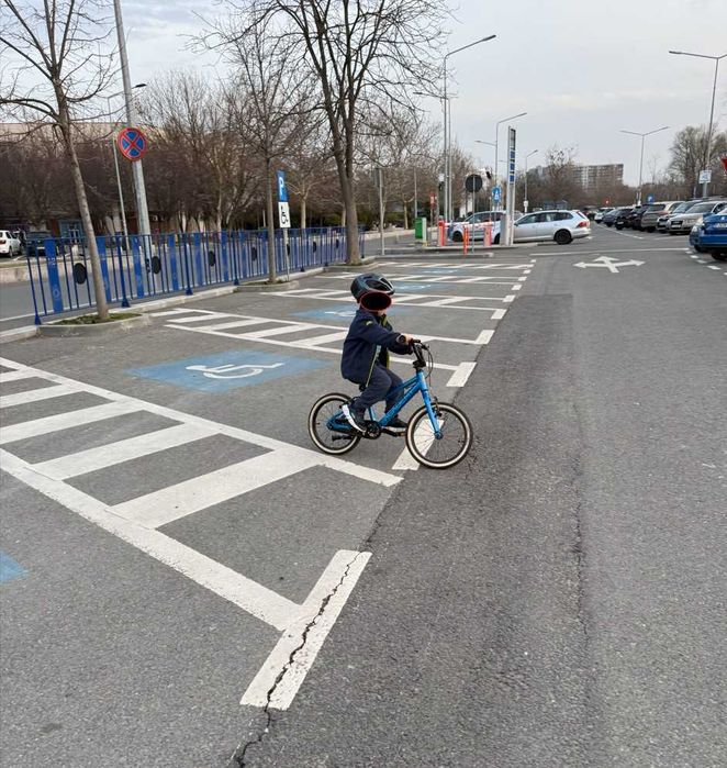 Bicicletă pentru copii Academy Grade 3 - 16" Blue