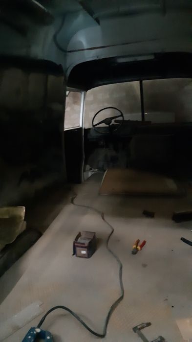 Микроавтобус фудтракт кухня на колёсах